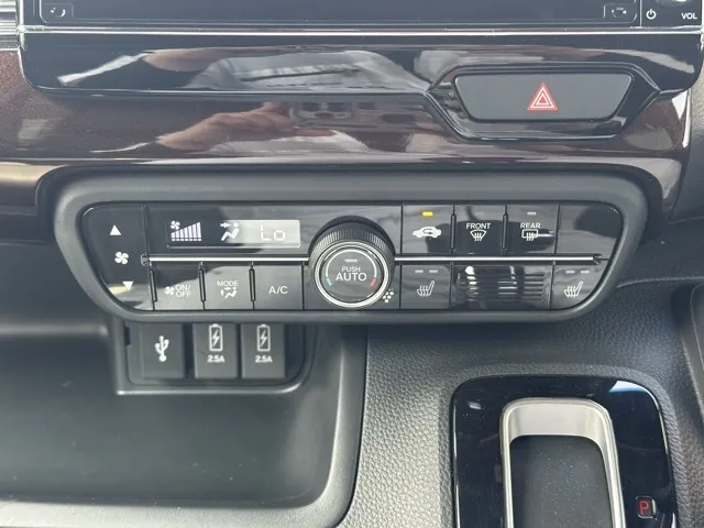 N-BOX(ホンダ)Ｌ コーディネート中古車 21