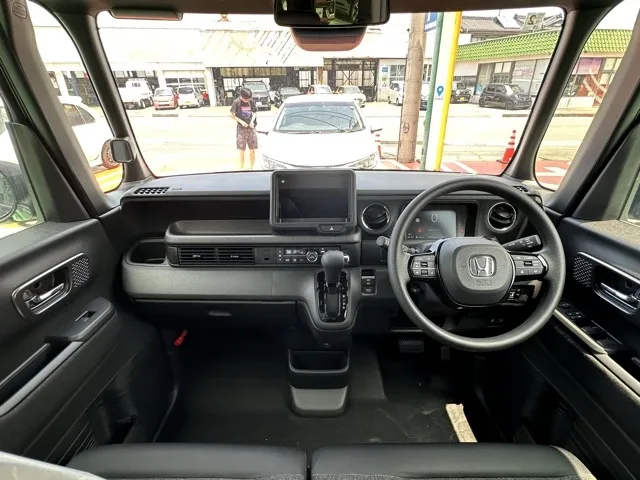 N-BOX(ホンダ)N-BOXカスタム届出済未使用車 5