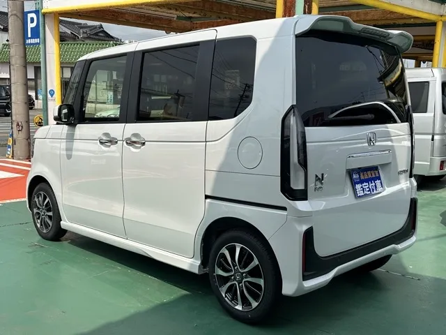 N-BOX(ホンダ)N-BOXカスタム届出済未使用車 2