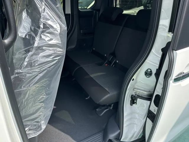 N-BOX(ホンダ)N-BOXカスタム届出済未使用車 4