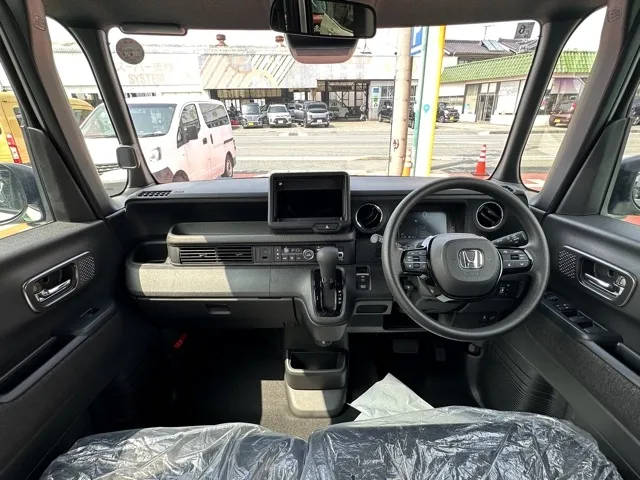 N-BOX(ホンダ)N-BOXカスタム届出済未使用車 5