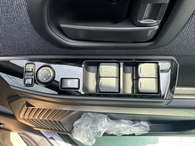 サクラ(ニッサン)X中古車 12
