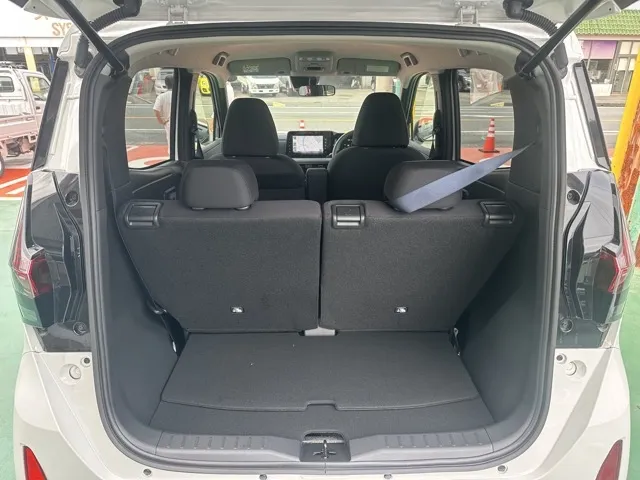 サクラ(ニッサン)X中古車 9