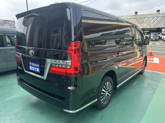 グランエース(トヨタ)G 8人中古車 14