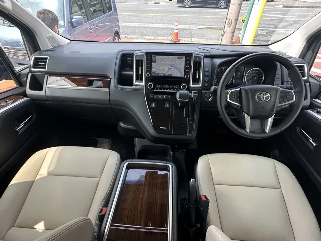 グランエース(トヨタ)G 8人中古車 6