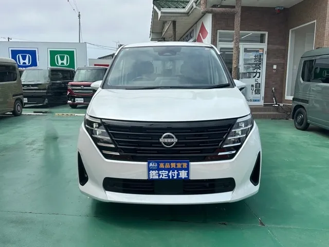 セレナ(ニッサン)X中古車 29