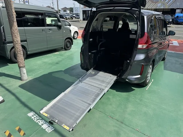 フリード(ホンダ)G Cパッケージ 車いす仕様中古車 9