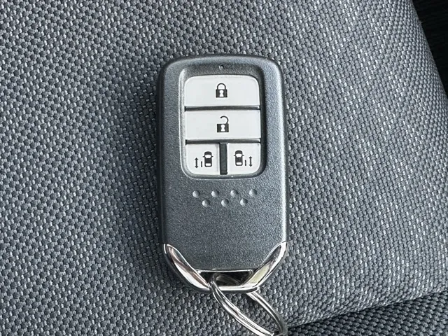 フリード(ホンダ)G Cパッケージ 車いす仕様中古車 22