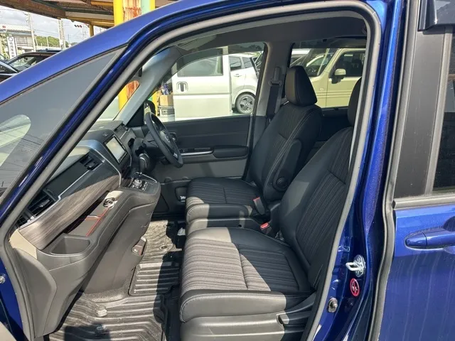 フリード(ホンダ)Gホンダセンシング Sパッケージ Cパッケージ中古車 3