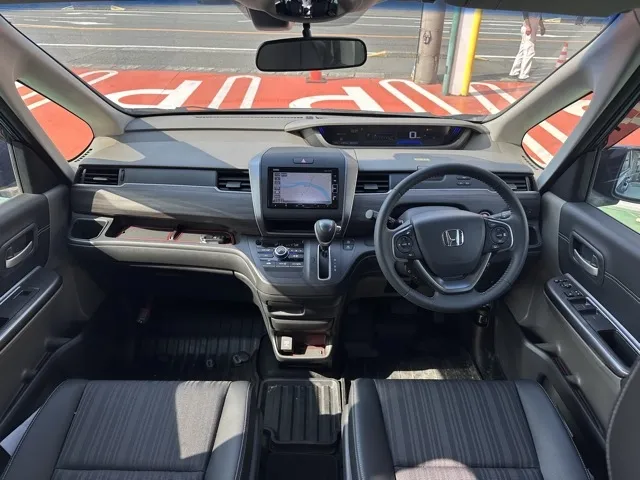 フリード(ホンダ)Gホンダセンシング Sパッケージ Cパッケージ中古車 5