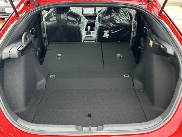 シビック(ホンダ)タイプR レーシングブラックPKG登録済未使用車 9