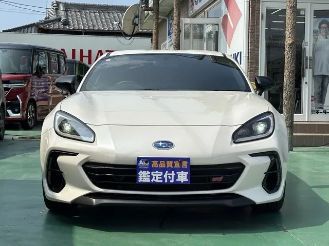 BRZ(スバル)STIスポーツ 6MT中古車 29