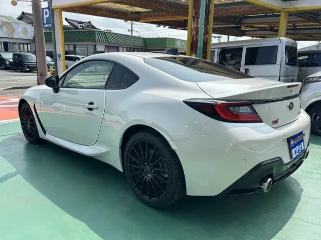 BRZ(スバル)STIスポーツ 6MT中古車 2