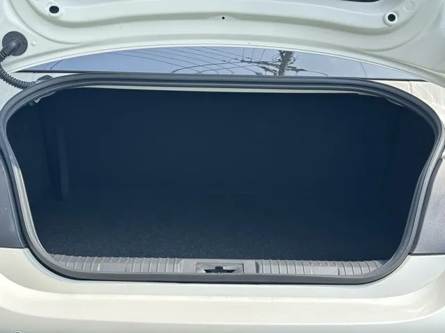 BRZ(スバル)STIスポーツ 6MT中古車 7