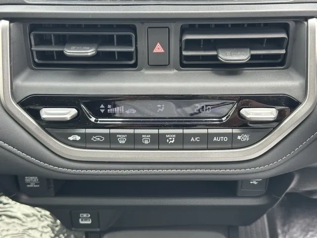 WR-V(ホンダ)Z登録済未使用車 16