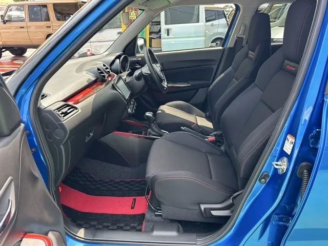 スイフト(スズキ)ベースグレード　セーフティパッケージ 全方位カメラ AT中古車 3