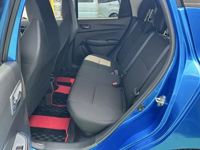 スイフト(スズキ)ベースグレード　セーフティパッケージ 全方位カメラ AT中古車 4