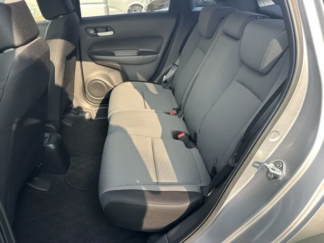 フィット(ホンダ)ベーシック中古車 4