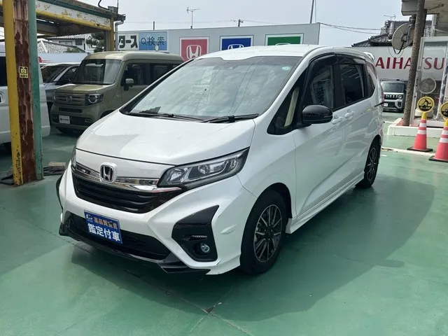 フリード(ホンダ)モデューロX 純正ナビ中古車 1