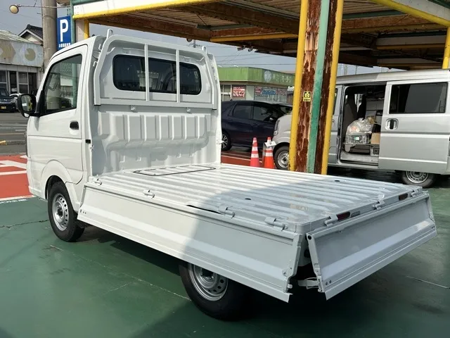 キャリートラック(スズキ)KC 2WD 5MT届出済未使用車 8