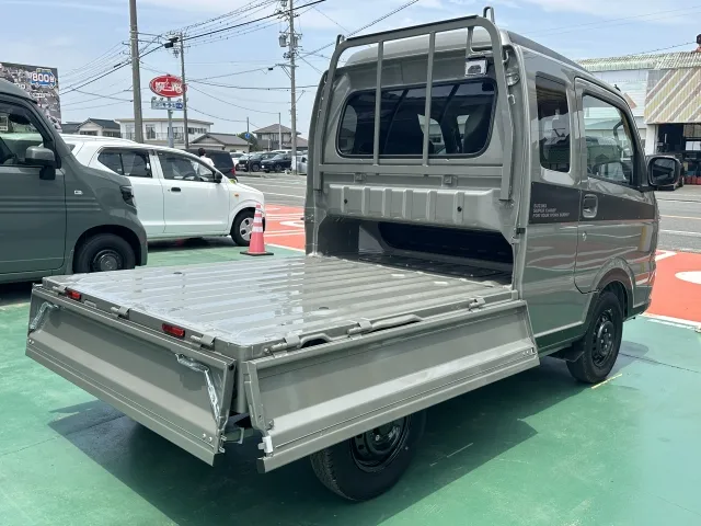 キャリートラック(スズキ)スーパーキャリイXリミテッド AT届出済未使用車 10