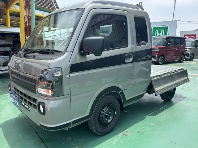 キャリートラック(スズキ)スーパーキャリイXリミテッド AT届出済未使用車 8