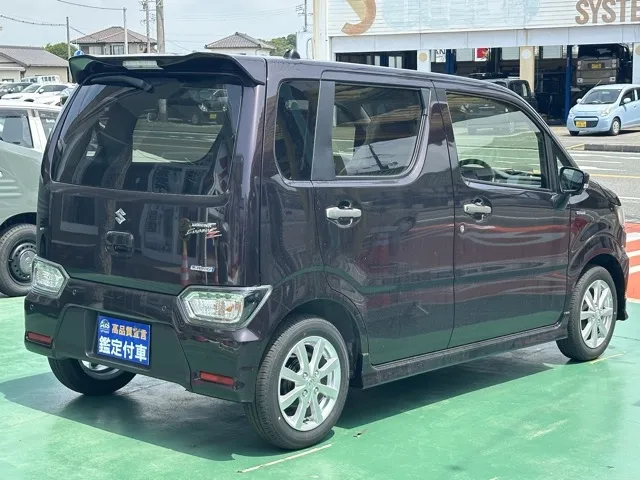 ワゴンR(スズキ)ハイブリッド ZX 全方位カメラ届出済未使用車 10