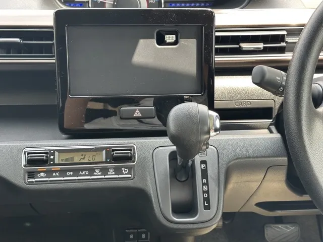 ワゴンR(スズキ)ハイブリッド ZX 全方位カメラ届出済未使用車 18