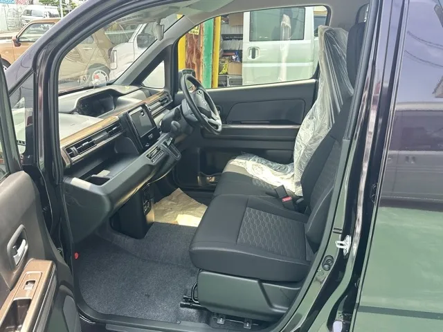 ワゴンR(スズキ)ハイブリッド ZX 全方位カメラ届出済未使用車 3