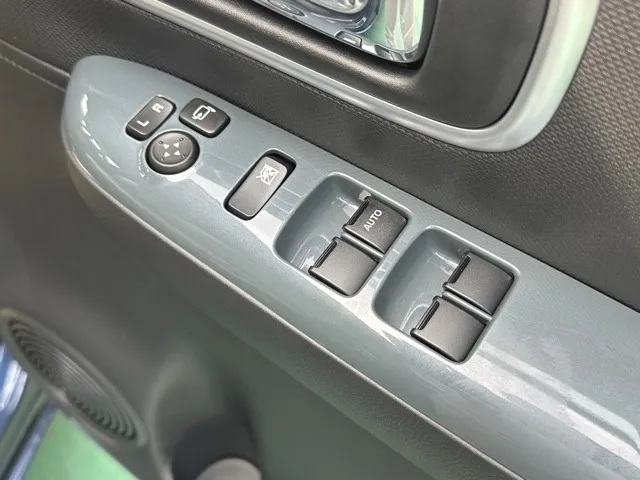 ワゴンRスマイル(スズキ)ハイブリッドX届出済未使用車 12