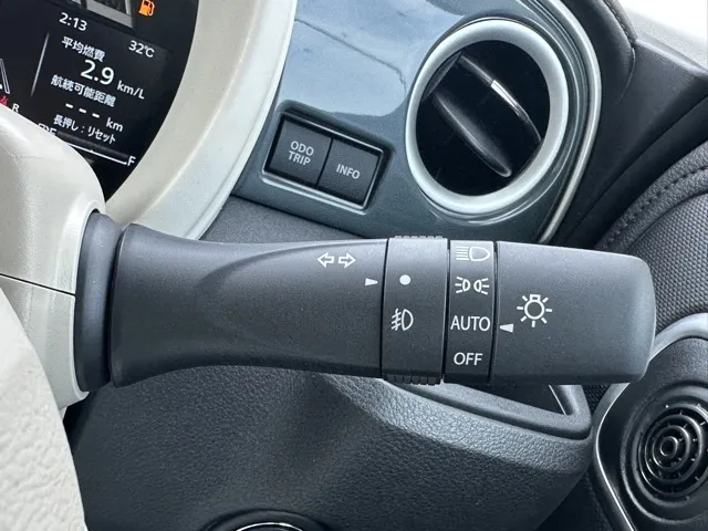 ワゴンRスマイル(スズキ)ハイブリッドX届出済未使用車 19