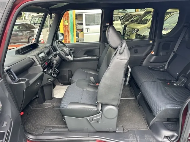タント(ダイハツ)RS中古車 4