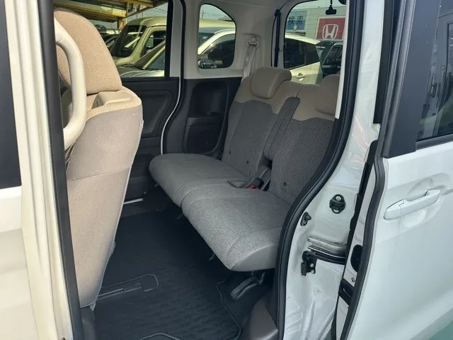 N-BOX(ホンダ)EX中古車 4