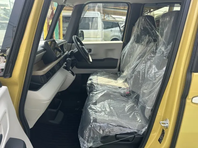 N-BOX(ホンダ)N-BOX ファッションスタイル コンフォートＰ中古車 3