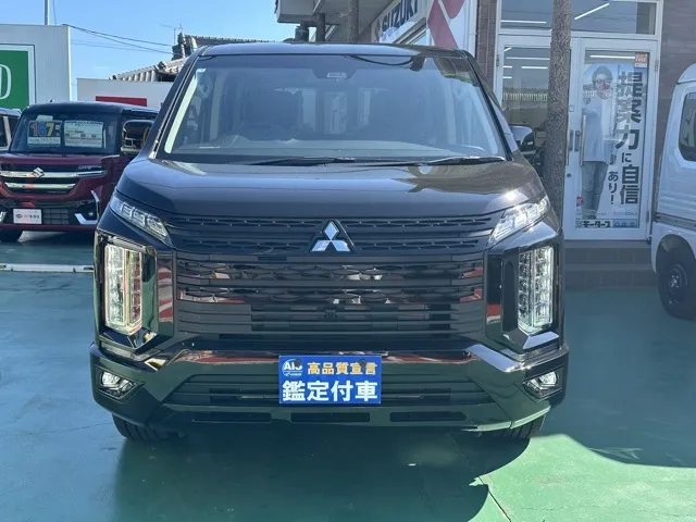 デリカD:5(三菱)ブラックED ７人 ナビ取付PKG 後席PKG登録済未使用車 29