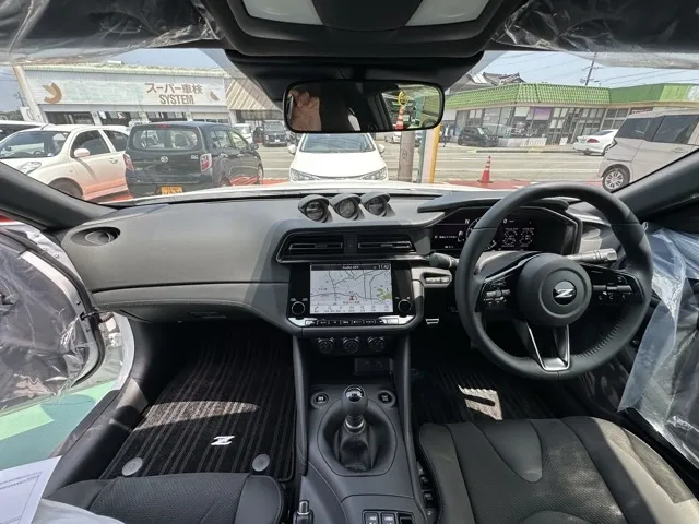 フェアレディZ(ニッサン)バージョンST 6MT登録済未使用車 5
