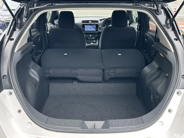 リーフ(ニッサン)ニスモ中古車 8