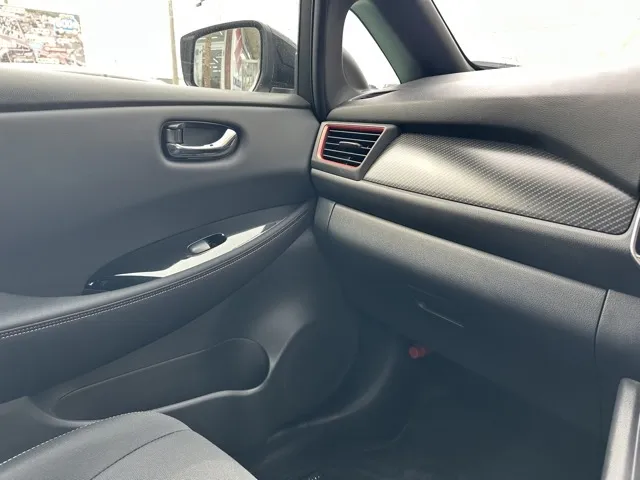 リーフ(ニッサン)ニスモ中古車 22