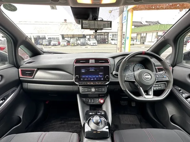 リーフ(ニッサン)ニスモ中古車 5