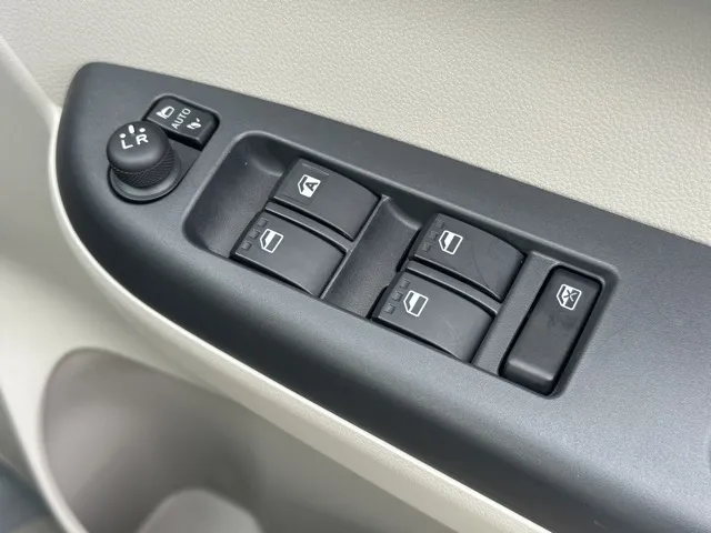 ブーン(ダイハツ)X中古車 11