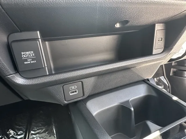 WR-V(ダムド)Z+ リヴァーブ フェイスチェンジキット新車見本展示無 18