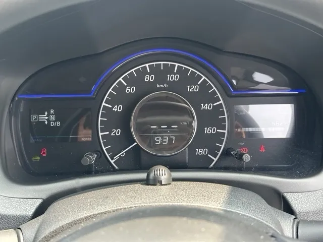 ノート(ニッサン)eパワーX中古車 23