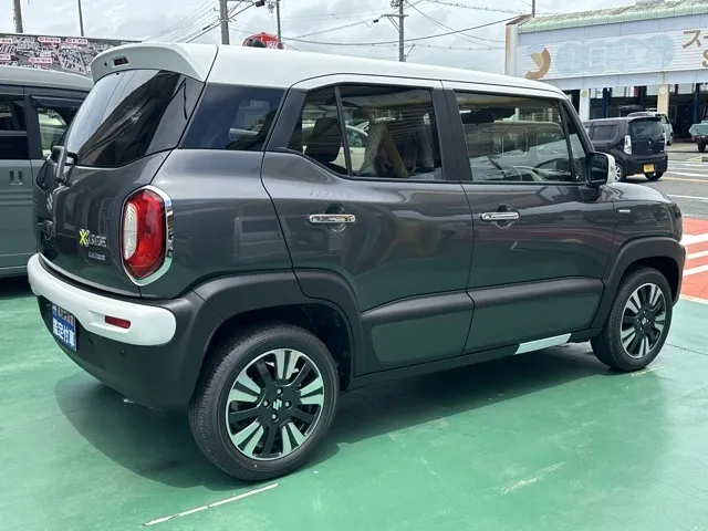 クロスビー(スズキ)ハイブリッドMZ登録済未使用車 10
