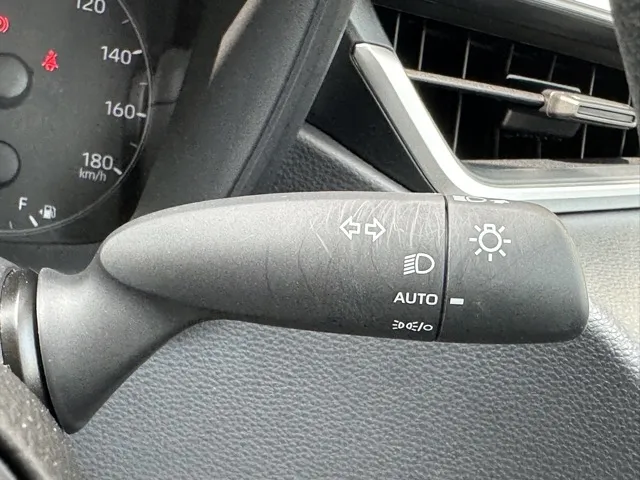 カローラ(トヨタ)X中古車 23