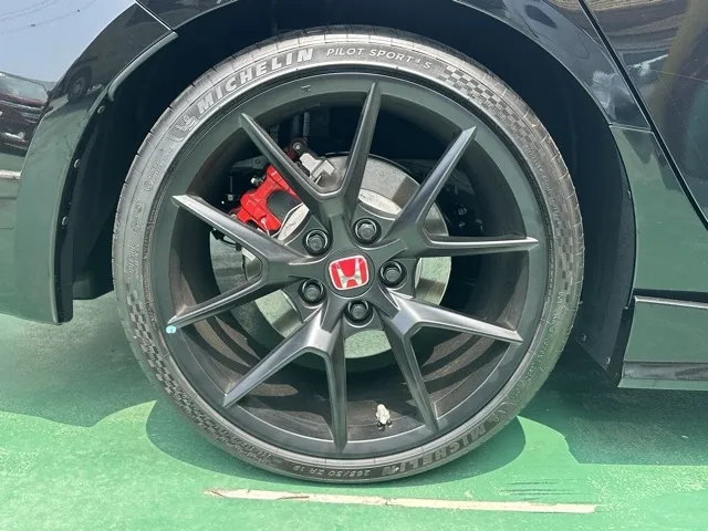 シビック(ホンダ)タイプR登録済未使用車 9