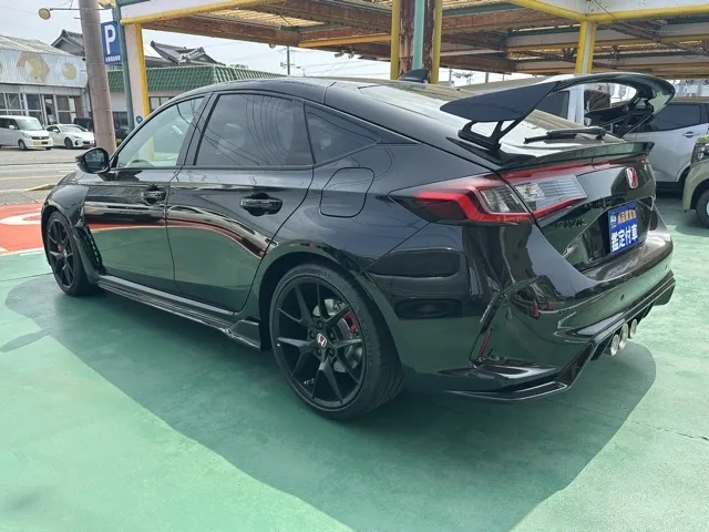 シビック(ホンダ)タイプR登録済未使用車 2