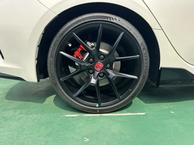 シビック(ホンダ)タイプR登録済未使用車 9