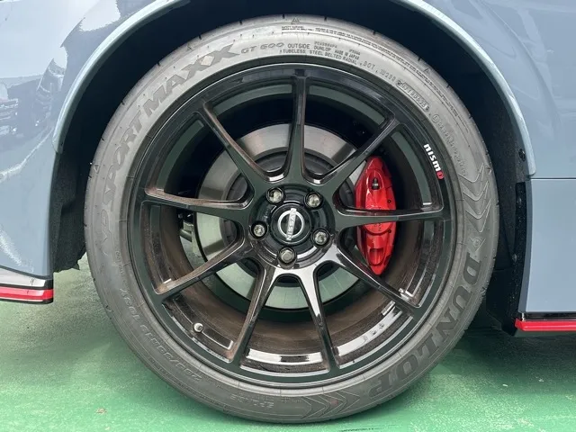 フェアレディZ(ニッサン)ニスモ AT中古車 8