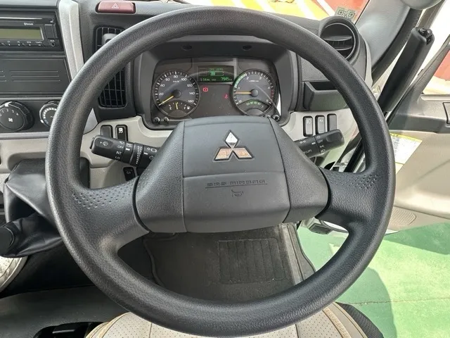キャンター(三菱)全低床キョウカダンプ ３ｔ中古車 5