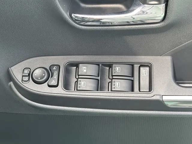 タント(ダイハツ)RS届出済未使用車 14